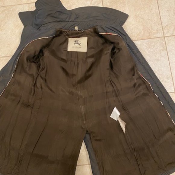 Burberry Belted Jacket with Pockets New Zipper!💜🪡☕️🧵☕️ - Picture 5 of 9